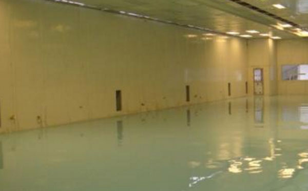 托里自流平环氧地坪中涂