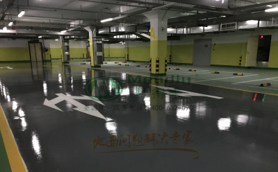 ‌旧地面翻新方案：托里环氧地坪涂层覆盖混凝土裂缝修复技术